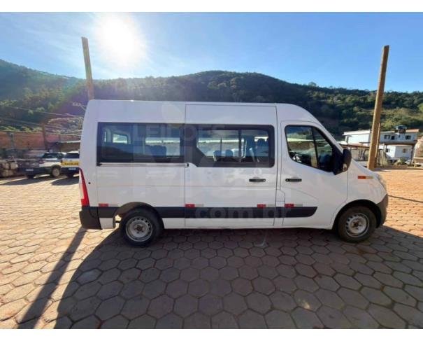 Foto de CARMÉSIA/MG - Micro-ônibus Renault Master Revescap L3H2, 2019/2020, DIESEL