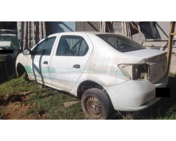 Foto de TUNAS DO PARANÁ/PR - Renault Logan Authentique 1.0 16V, 2014/2014, FLEX 