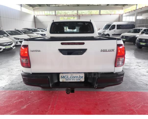 Foto de ITAÚNA/MG- TOYOTA HILUX CDLOWM4FD 2023/2023- PA13538