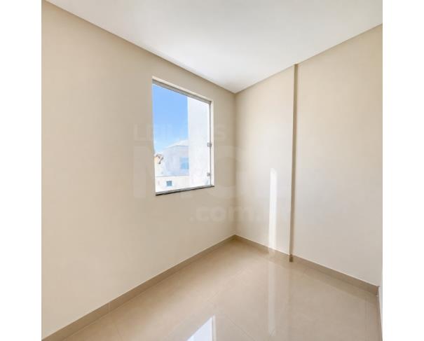 Foto de MONTES CLAROS/MG – Apartamento com 91,95 m², contendo 3 quartos/suíte e 2 vagas de garagem, situado no bairro Vila Mauricéia 