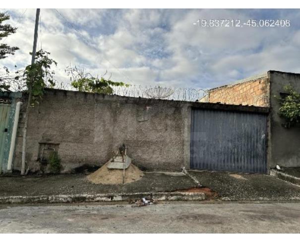 Foto de NOVA SERRANA/MG — Casa com 2 quartos (F8444410056040)