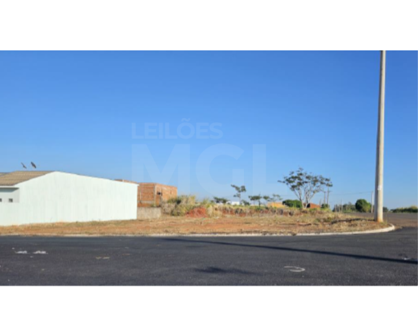 Foto de PIACATU/SP — Lote com 150m² na Avenida Zualdo Paganini