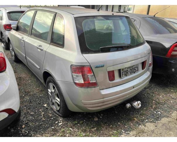 Foto de CAPIVARI/SP - VEÍCULO CONSERVADO - FIAT/STILO - 2004/2005