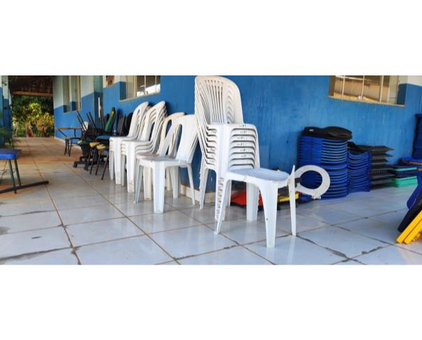 Foto de ANDARAÍ/BA - Moveis (mesas, cadeiras, Armários Metálicos, Estantes  Metálicas, Arquivos de Aço).
