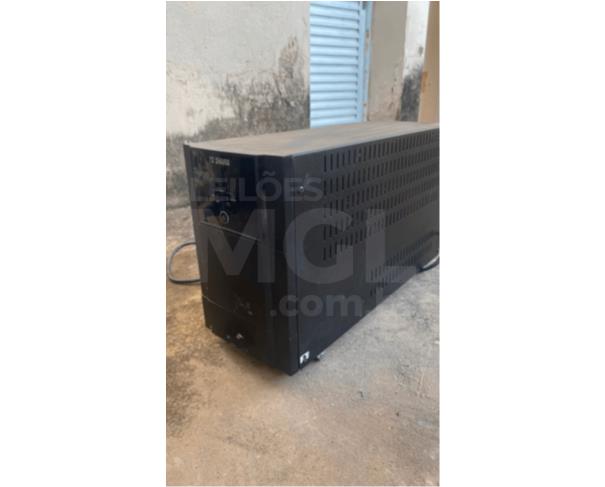 Foto de NATÉRCIA/MG -  Eletro e informática (nobreak TS Shara, gabinetes de computadores/CPUs, monitores Samsung, estabilizadores/nobreaks, cabos, fontes e acessórios diversos de informática)