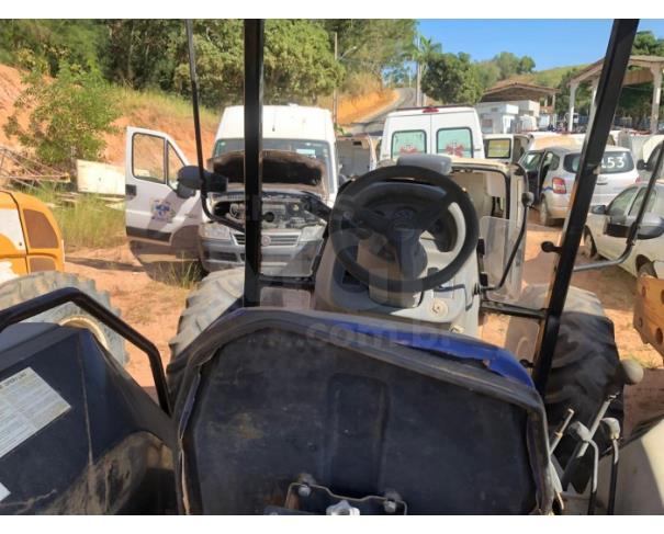Foto de PRESIDENTE KENNEDY/ES - Trator Valtra BM 125I 4X4, ANO 2009