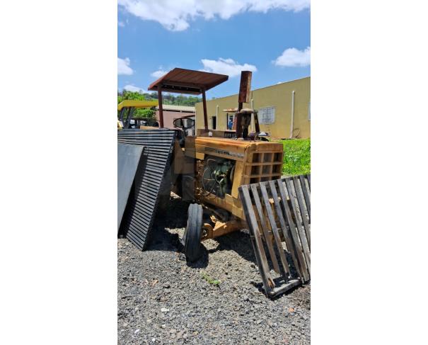 Foto de ITAÚNA/MG-TRATOR DE PNEUS CBT 2105