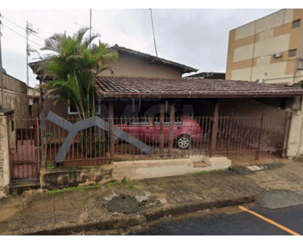 Foto de ARAXÁ/MG - Imóvel com 205,13m² de área construída, no bairro Vila João Ribeiro 