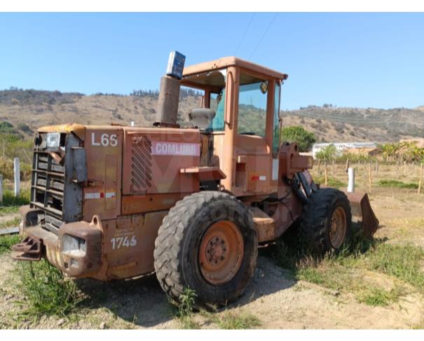Foto de SANTA RITA DO SUPUCAÍ/MG-CARREGADEIRA VOLVO L50 2001