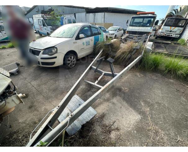Foto de RIO DAS OSTRAS/RJ - CARGA R/SANTIAGO STG003, CARRETA RODOVIARIA P/ TRANSP. BARCO