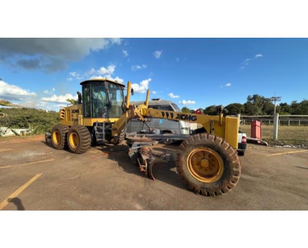 Foto de ITATIAIUÇU/MG- Motoniveladora XCMG GR1803BR