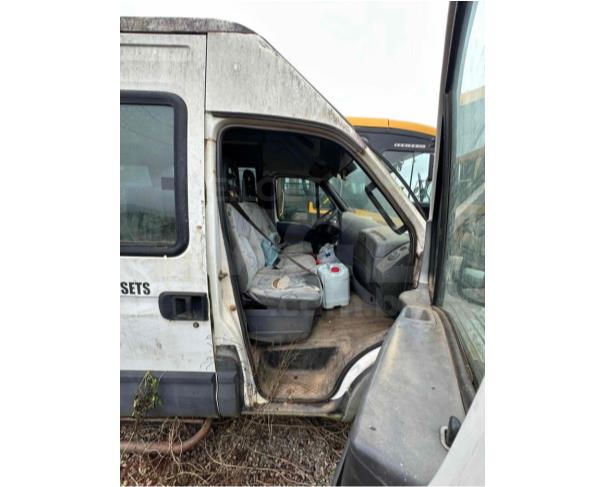 Foto de SANTA BARBARA DO MONTE VERDE/MG - IVECO DAILY 3.0 HP 45S – MINIBUS 16 LUGARES, 2008