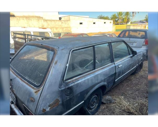 Foto de ARAGUAPAZ/GO - FORD Del Rey Belina GLX - PARA RETIRADA DE PEÇAS