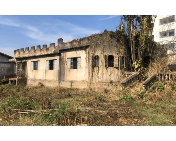 Foto de DIVINÓPOLIS/MG — Casa residencial com a área de 55,92m², situada a Avenida Monte Líbano, no bairro Halim Souki