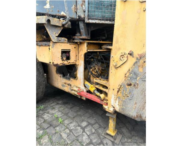 Foto de CONTAGEM/MG - RETROESCAVADEIRA - JOHN DEERE 724K - ANO: 2014/2014 - PA13108