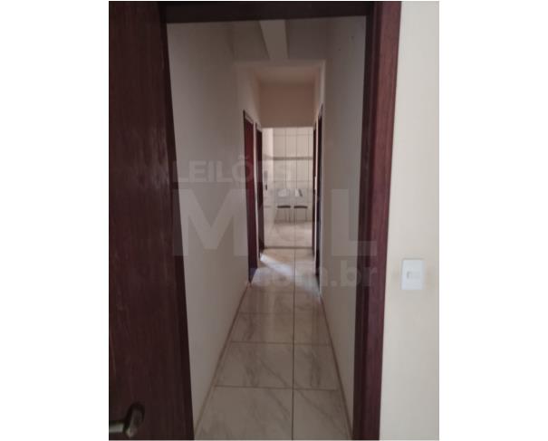 Foto de ITAÚNA/MG — Casa com 02 quartos no Bairro Godofredo Gonçalves (desocupada)