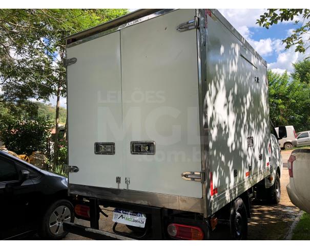 Foto de LOTE 001 - CARGA / CAMINHONETE HYUNDAI/HR HDB - BM 756