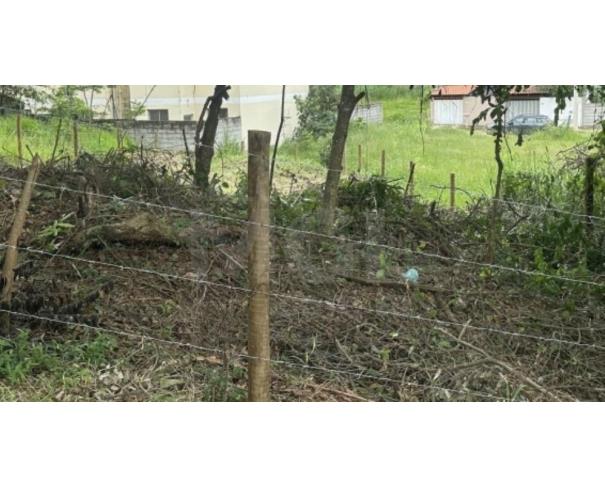 Foto de ITAÚNA/MG - Lote com a área de 300,00m², situado no bairro Itaunense