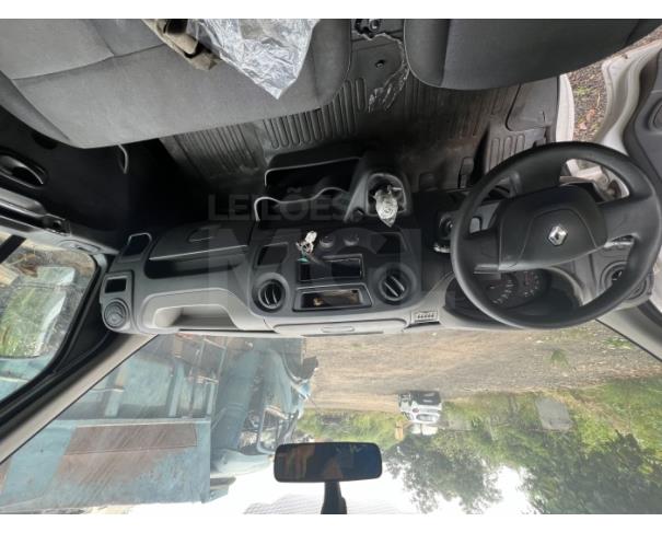 Foto de CLÁUDIO/MG- Carro- Renault Master EUR STDL2- 2015/2016