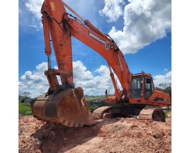 Foto de ESCAVADEIRA HIDRÁULICA DOOSAN 500 SOLARIS ANO 2011