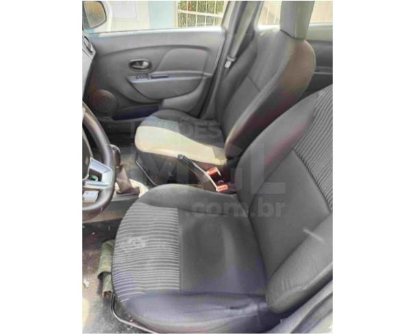 Foto de LIBERDADE/MG - Renault Logan Life 1.0 MT, 2020/2021, FLEX 