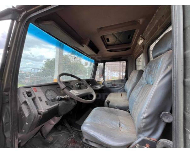 Foto de RIO DE JANEIRO/RJ- VTNE CAMINHÃO EMP GE LA1418/51 5T 4X4 MERCEDES-BENZ