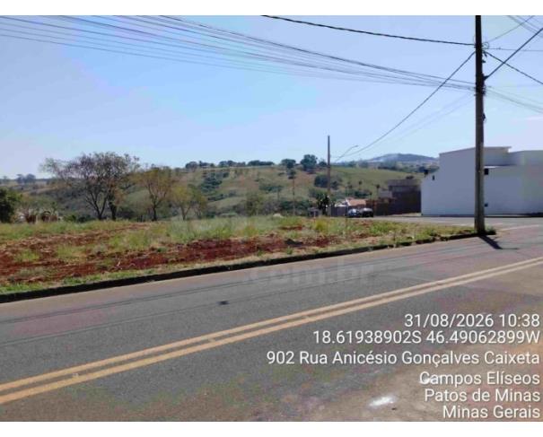 Foto de PATOS DE MINAS/MG - Lote urbano com área de 4.244,62 m², localizado no bairro Campos Elíseos 