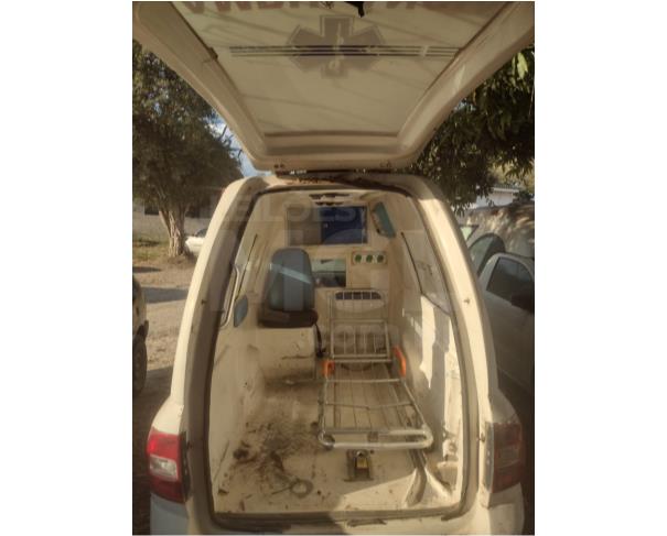 Foto de ESMERALDAS/MG - CAMINHONETE - VW Saveiro Pickupecia CS Ambulância, 2016/2016