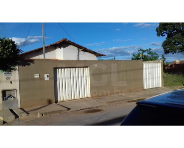 Foto de Janaúba/MG - Casa com 122m² no bairro Rio Novo 