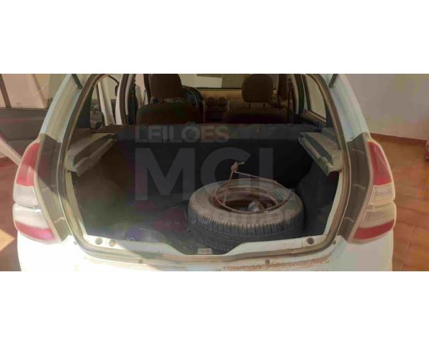 Foto de TEÓFILO OTONI/MG - Renault Sandero, 2014/2014, FLEX 
