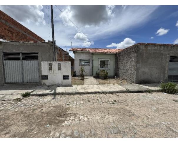 Foto de FEIRA DE SANTANA/BA — Casa 2 quartos (F8787707547052)