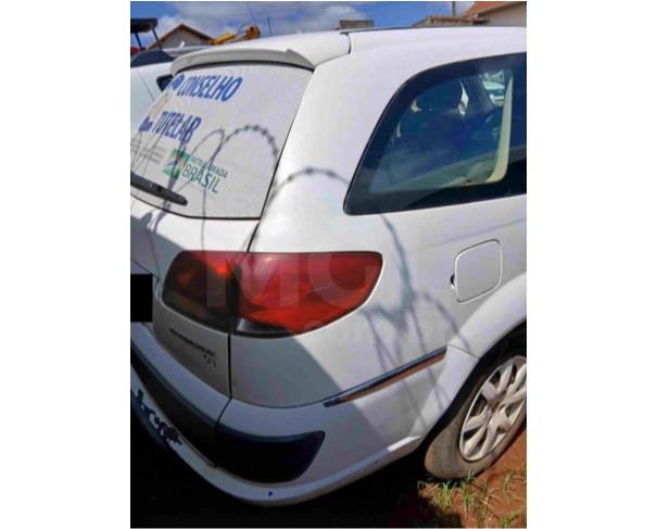 Foto de PARAGUAÇU/MG - Fiat Palio Weekend Attractive 1.4, 2013/2014, FLEX 