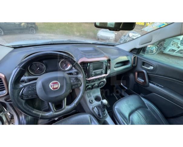 Foto de ITAÚNA/MG - CAMINHONETE FIAT/TORO VOLCANO 2.0 16V 4X4 TB AUT ANO 2018/2019 - SC1130