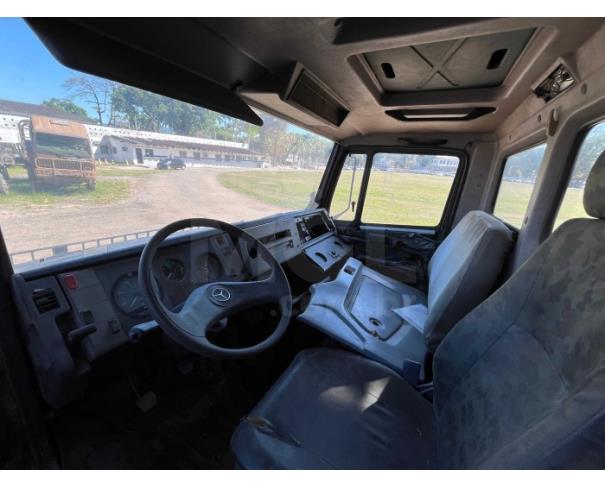 Foto de RIO DE JANEIRO/RJ- VTE BRAÇO MECÂNICO MULTIFUNCIONAL LA1418/51 5T 4X4 MERCEDES-BENZ