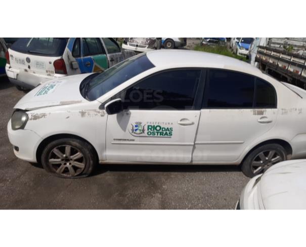 Foto de RIO DAS OSTRAS/RJ - VW POLO SEDAN 2.0 COMFOR