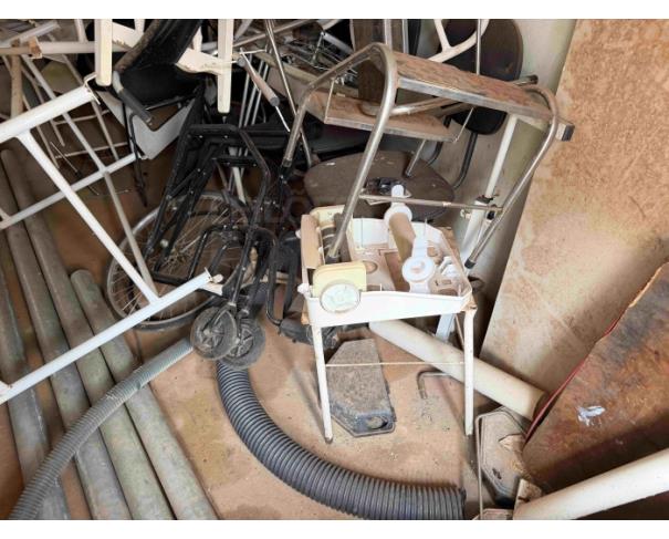 Foto de TIROS/MG - LOTE COMPOSTO POR MÓVEIS, EQUIPAMENTOS, ELETRÔNICOS E BENS DIVERSOS
