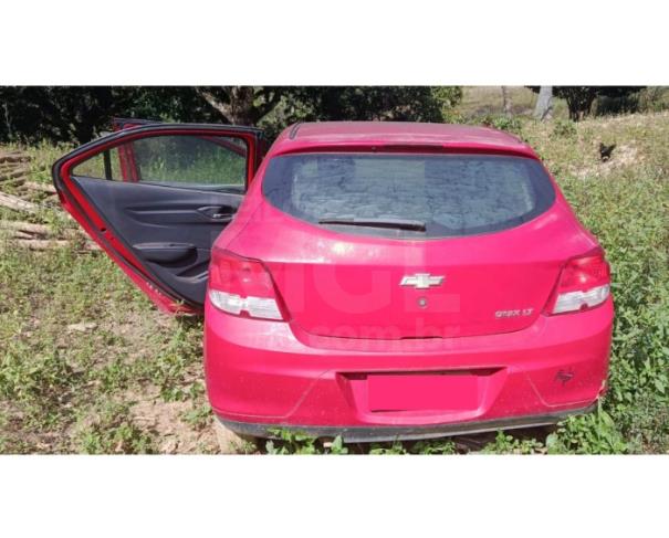 Foto de CONCEIÇÃO DO MATO DENTRO/MG - CHEVROLET Onix 1.0MT LT - 2013/2013