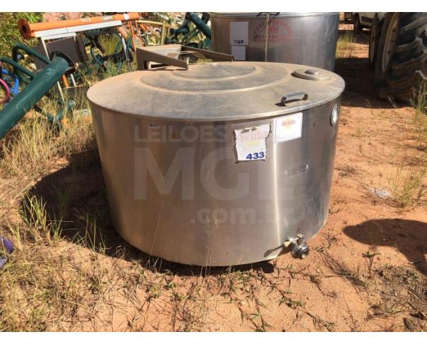 Foto de PRESIDENTE KENNEDY/ES - Sucata (tanque resfriador de leite 1000 litros, ano 2011.)