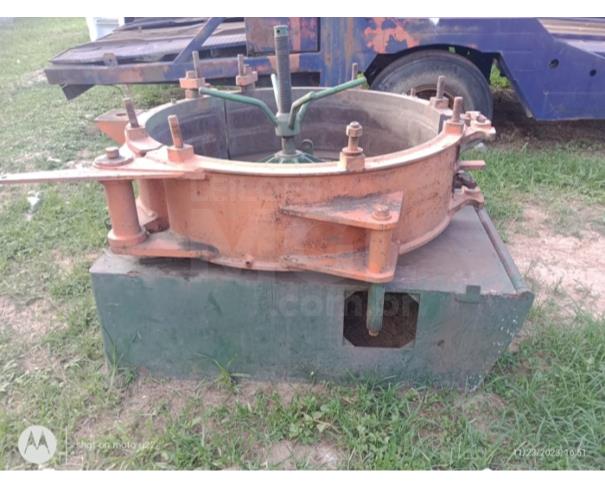 Foto de ITAÚNA/MG - MÁQUINA DE REFORMAR PNEUS AGRÍCOLA - MARCA: BUBLITZ - SC820
