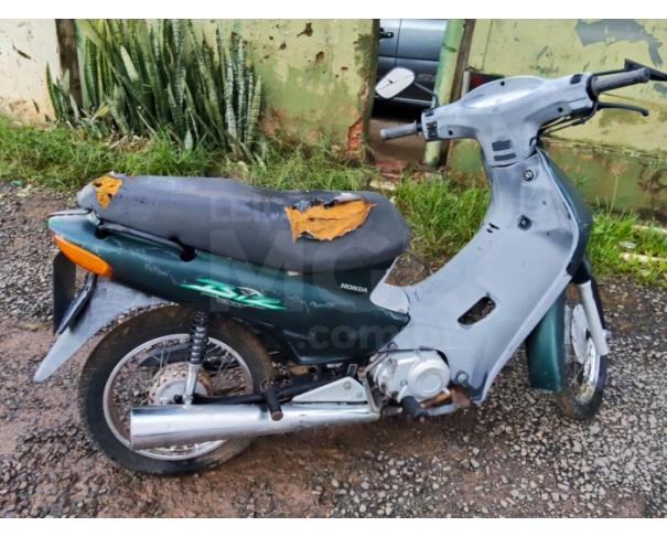 Foto de ARAXÁ/MG - Motocicleta HONDA C100 Biz - 2003/2003 - CIRCULÁVEL