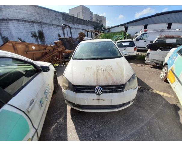 Foto de RIO DAS OSTRAS/RJ - VW POLO SEDAN 2.0 COMFOR