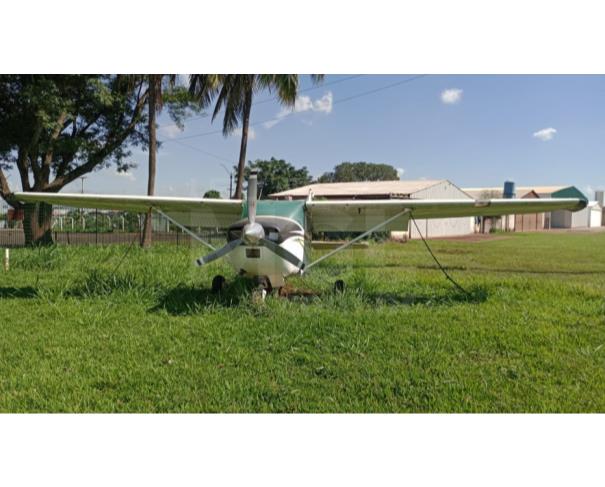 Foto de RIO VERDE/GO - CESSNA AIRCRAFT 182N - ANO 1971 - SN0000236