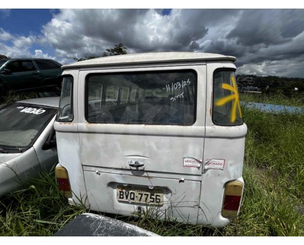 Foto de JUNDIAÍ/SP-VEÍCULO CONSERVADO SEM MOTOR-VW/KOMBI-1995/1995