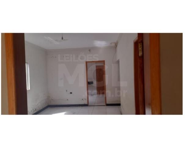 Foto de Janaúba/MG - Casa com 122m² no bairro Rio Novo 