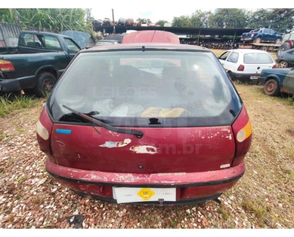 Foto de ARAXÁ/MG - FIAT Palio EDX - 1996/1997 - CIRCULÁVEL