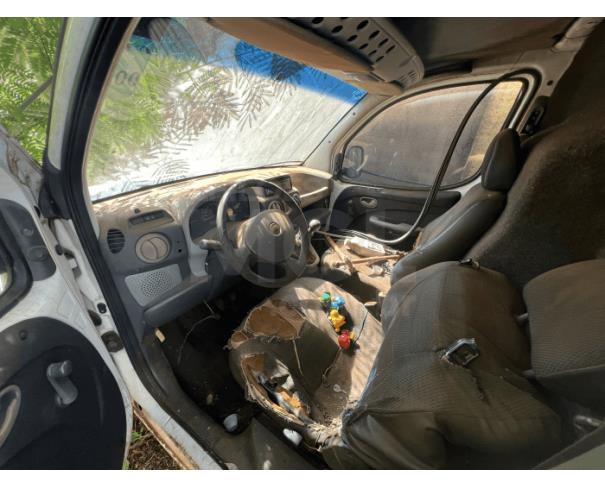 Foto de ARAMINA/SP - CARRO - Fiat Doblo C Adapta- 2010/2010