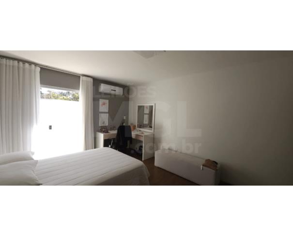 Foto de LAVRAS/MG APARTAMENTO DUPLEX COM ÁREA CONSTRIDA DE 254,12M2