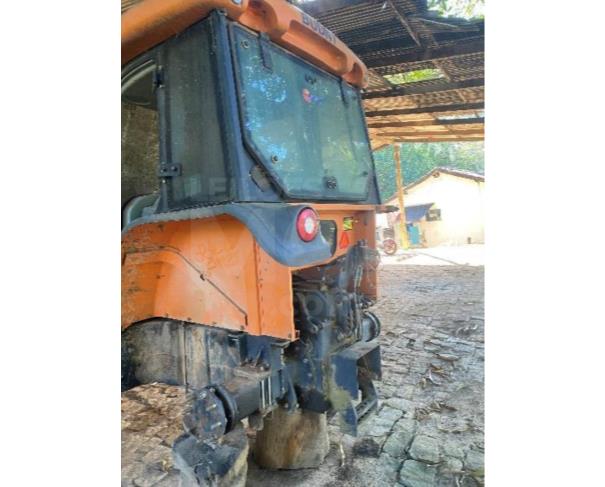 Foto de PORCIÚNCULA/RJ - Trator Agrícola Bundy modelo 4570