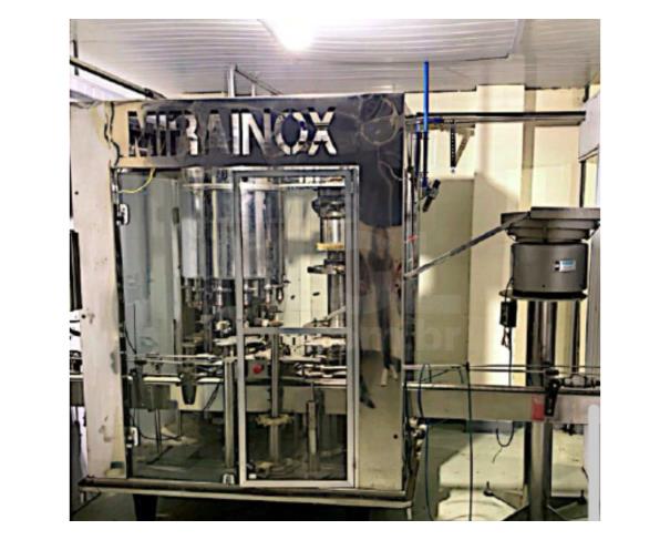 Foto de LEOPOLDINA/MG- Enchedora rotativa para garrafas PET de 900ml e 1.500ml