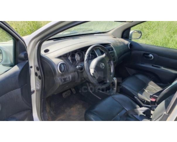 Foto de JANAÚBA/MG - CARRO - Nissan/Grand Livina 18SL, 2013/2014
